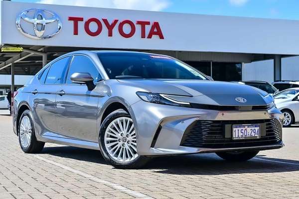 2025 Toyota Camry Ascent AXVH80R