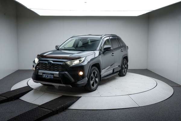 2020 Toyota RAV4 Cruiser AXAH54R