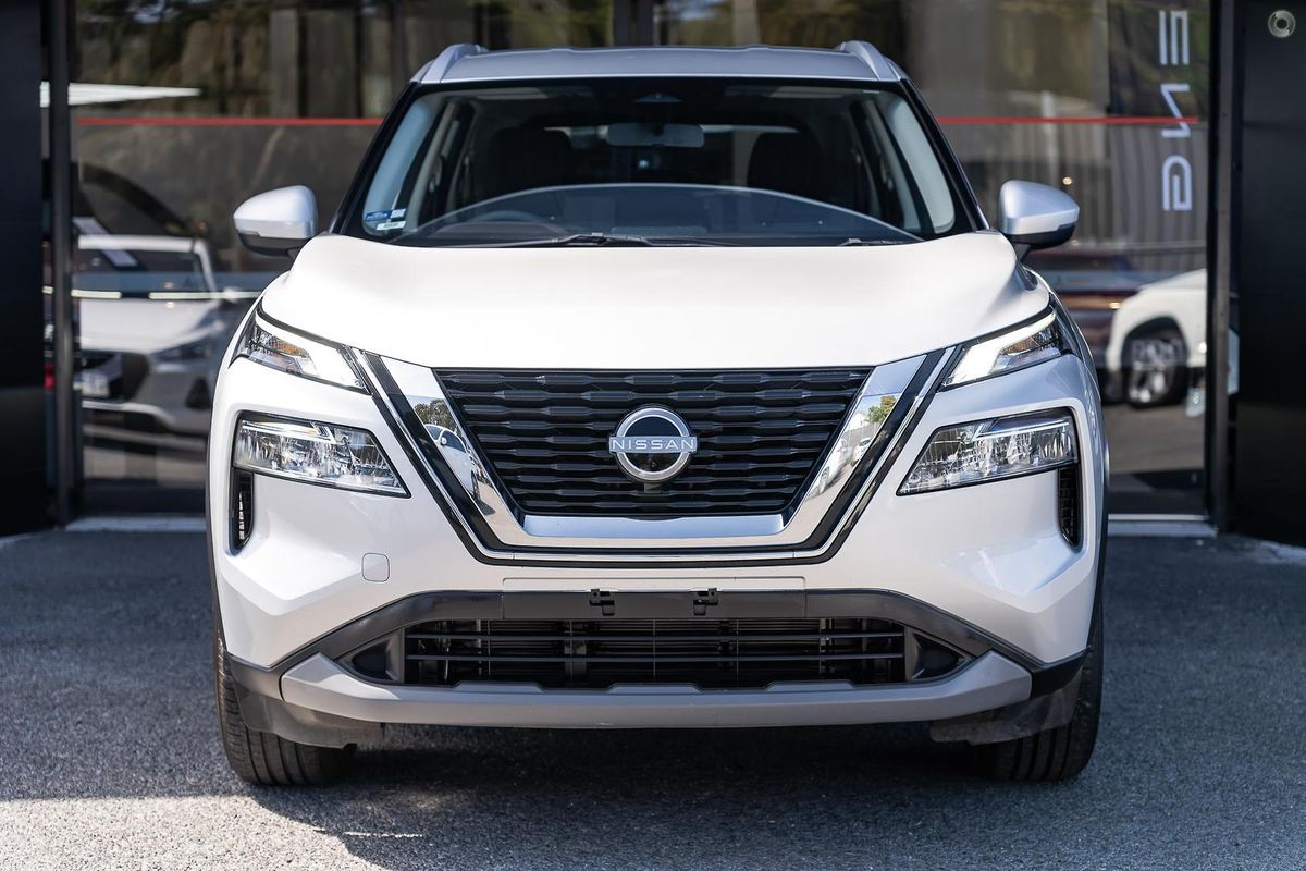 2024 Nissan X-TRAIL ST T33