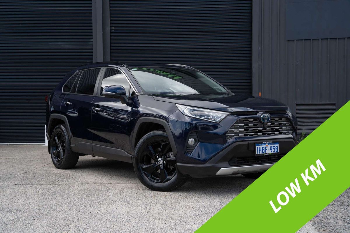 2020 Toyota RAV4 Cruiser AXAH54R