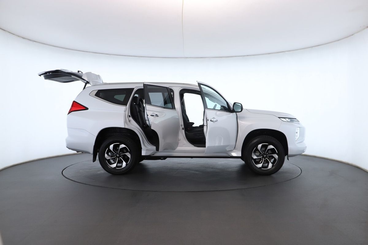 2024 Mitsubishi Pajero Sport GLS QG