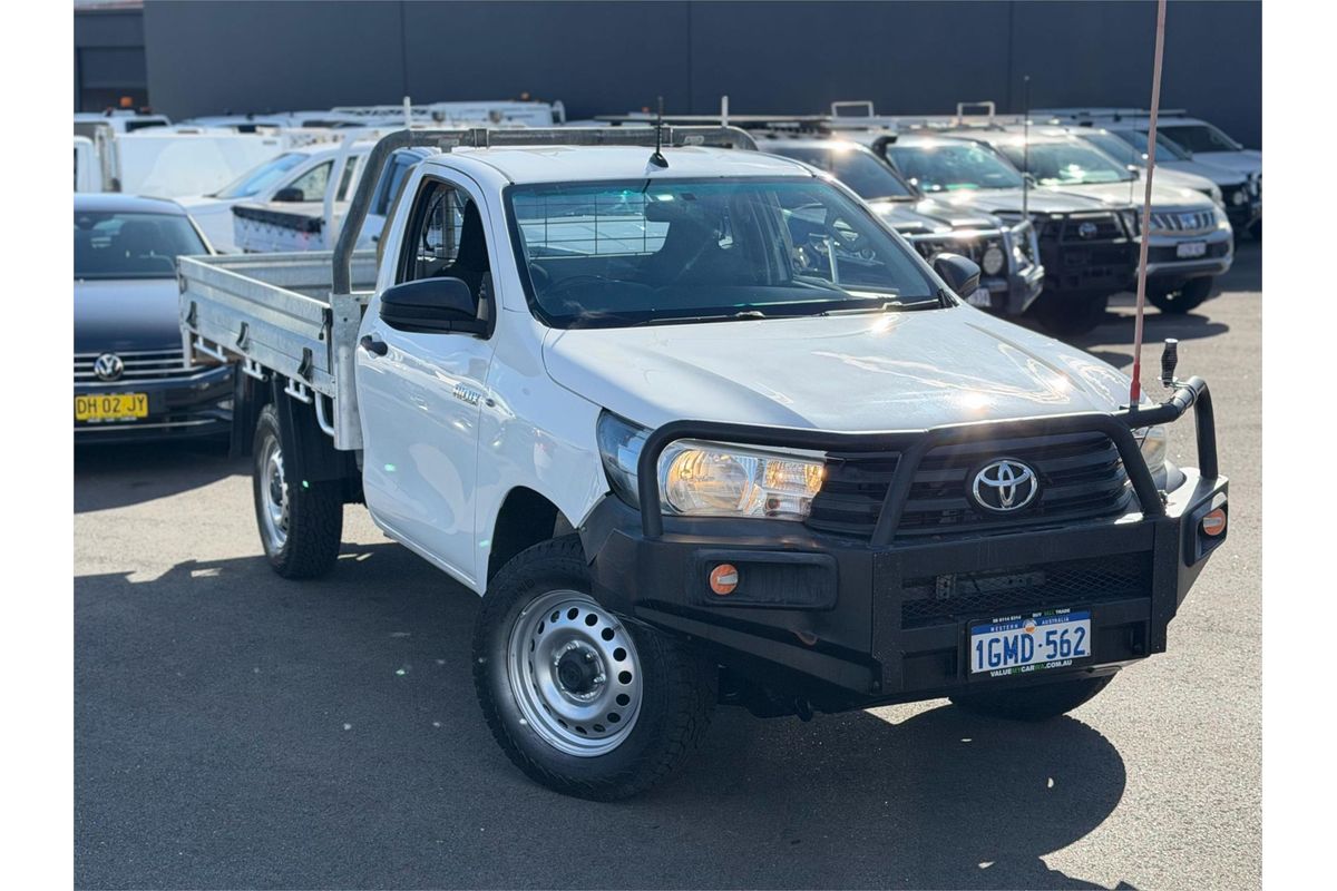 2018 Toyota Hilux Workmate GUN125R 4X4