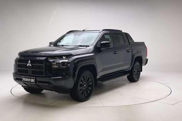 2024 Mitsubishi Triton GSR MV 4X4 thumb-5