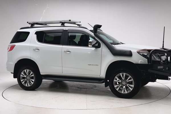 2018 Holden Trailblazer LTZ RG thumb-3