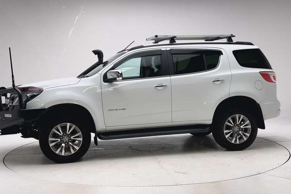2018 Holden Trailblazer LTZ RG thumb-6