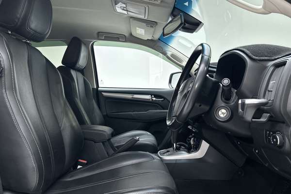2018 Holden Trailblazer LTZ RG thumb-12