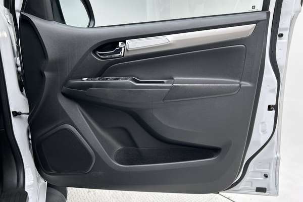 2018 Holden Trailblazer LTZ RG thumb-18