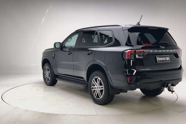 2024 Ford Everest Trend 2.0L thumb-8