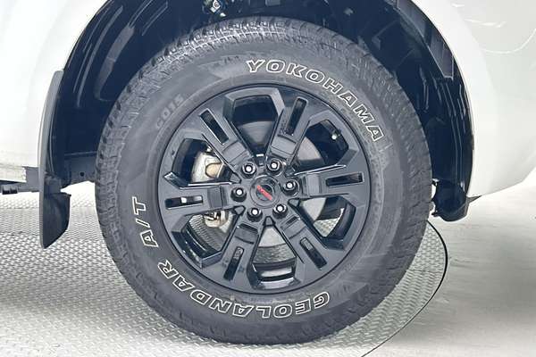 2024 Nissan Navara SL D23 Rear Wheel Drive thumb-9