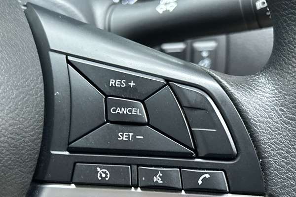 2024 Nissan Navara SL D23 Rear Wheel Drive thumb-14