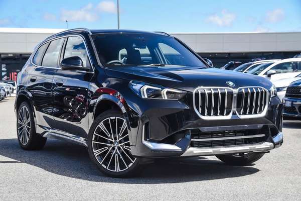 2025 BMW X1 xDrive20i U11