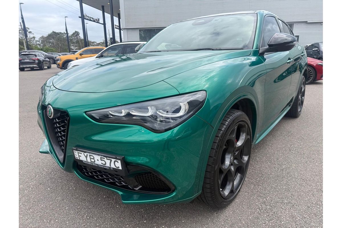 2025 Alfa Romeo Stelvio Tributo Italiano Series 5