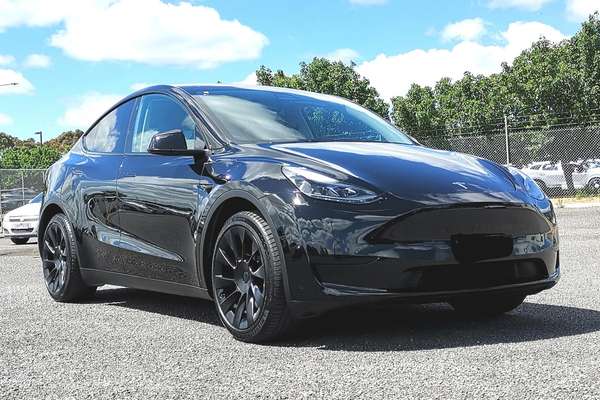 2022 Tesla Model Y Rear-Wheel Drive