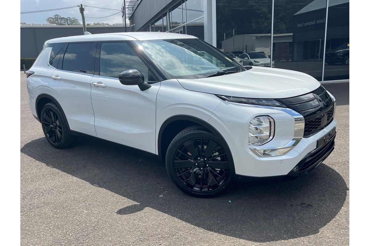 2026 Mitsubishi Outlander Black Edition ZM