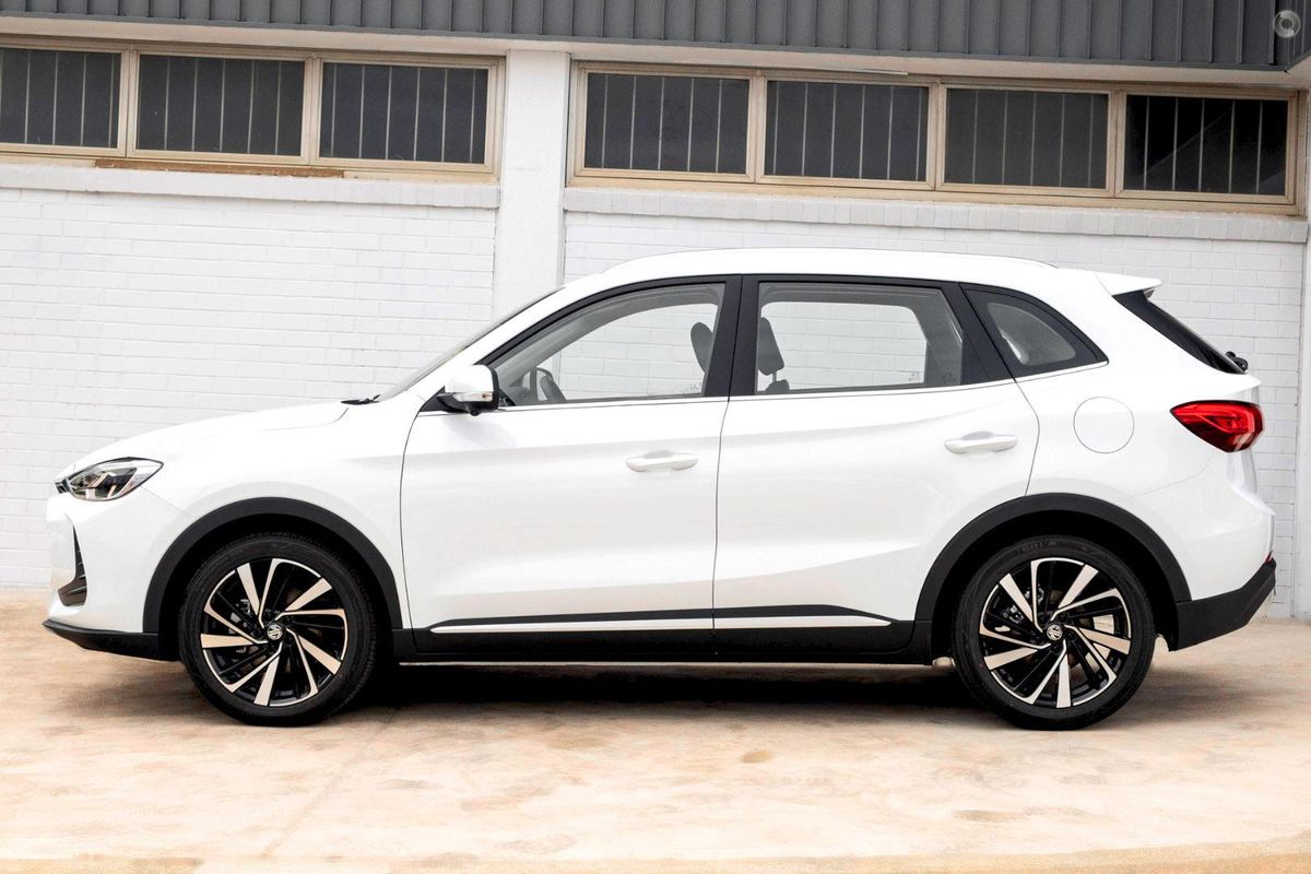 2026 MG ZS