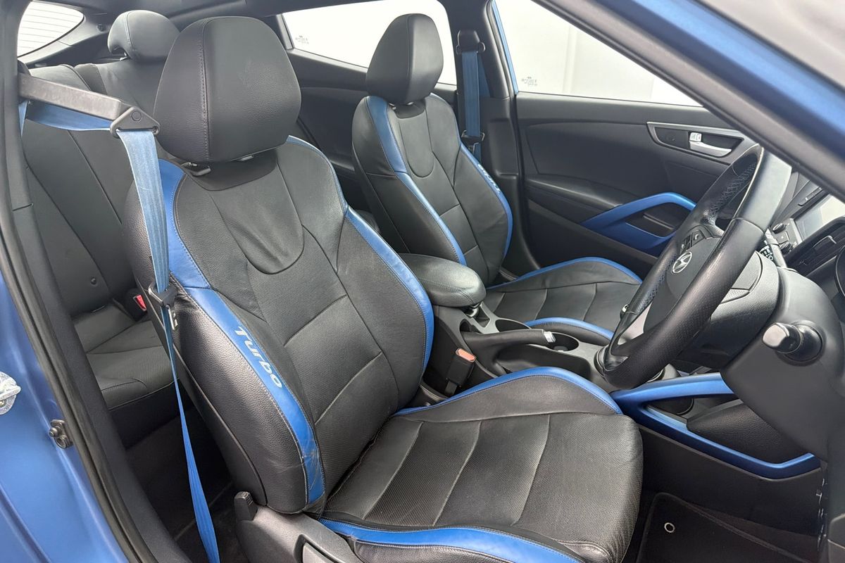 2016 Hyundai Veloster SR Turbo FS5 Series II