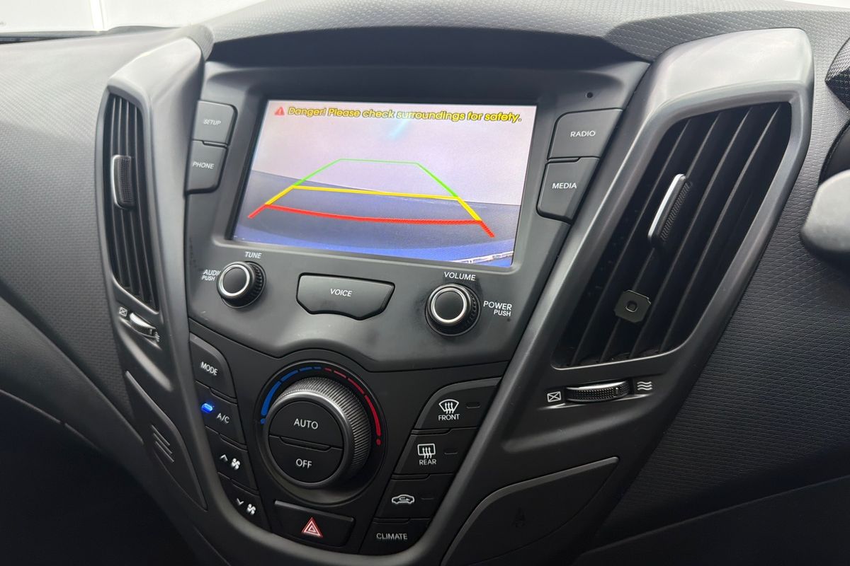 2016 Hyundai Veloster SR Turbo FS5 Series II