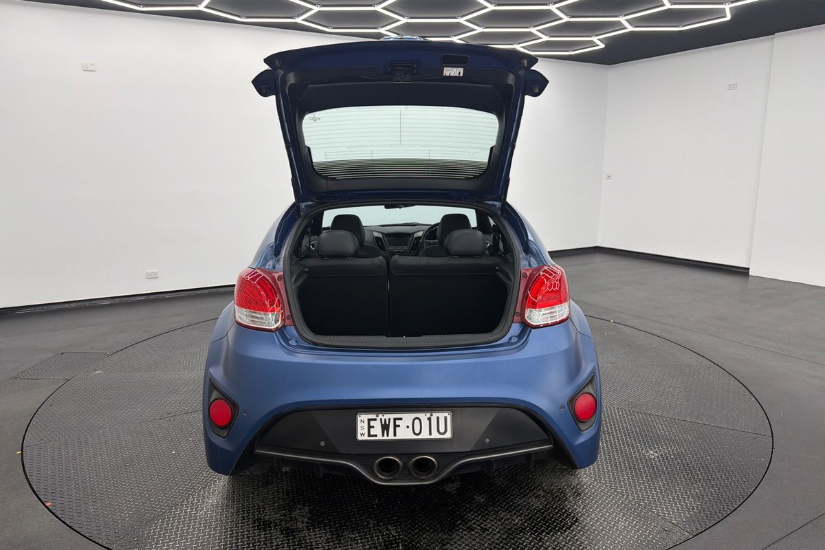 2016 Hyundai Veloster SR Turbo FS5 Series II