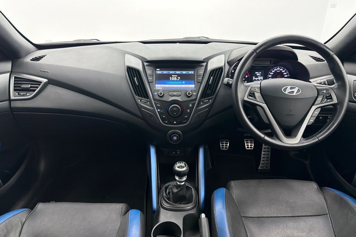 2016 Hyundai Veloster SR Turbo FS5 Series II