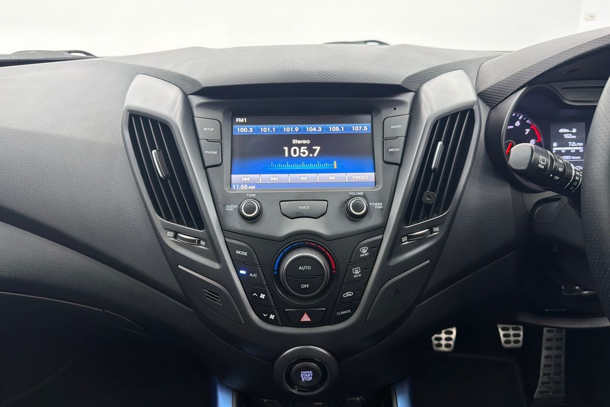 2016 Hyundai Veloster SR Turbo FS5 Series II