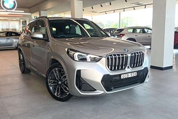 2026 BMW X1 xDrive25e M Sport U11