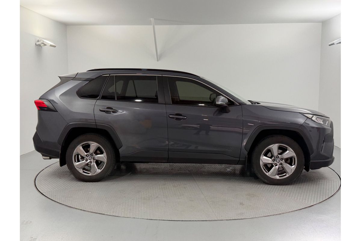 2020 Toyota RAV4 GXL MXAA52R