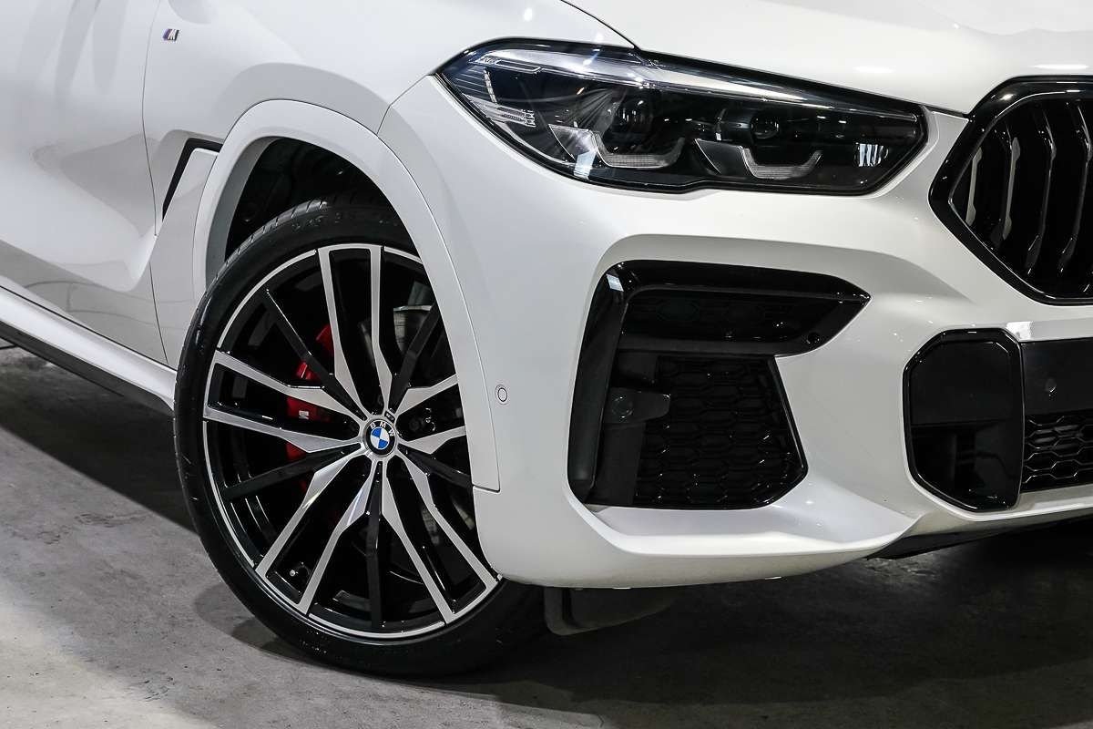 2022 BMW X6 xDrive30d M Sport G06