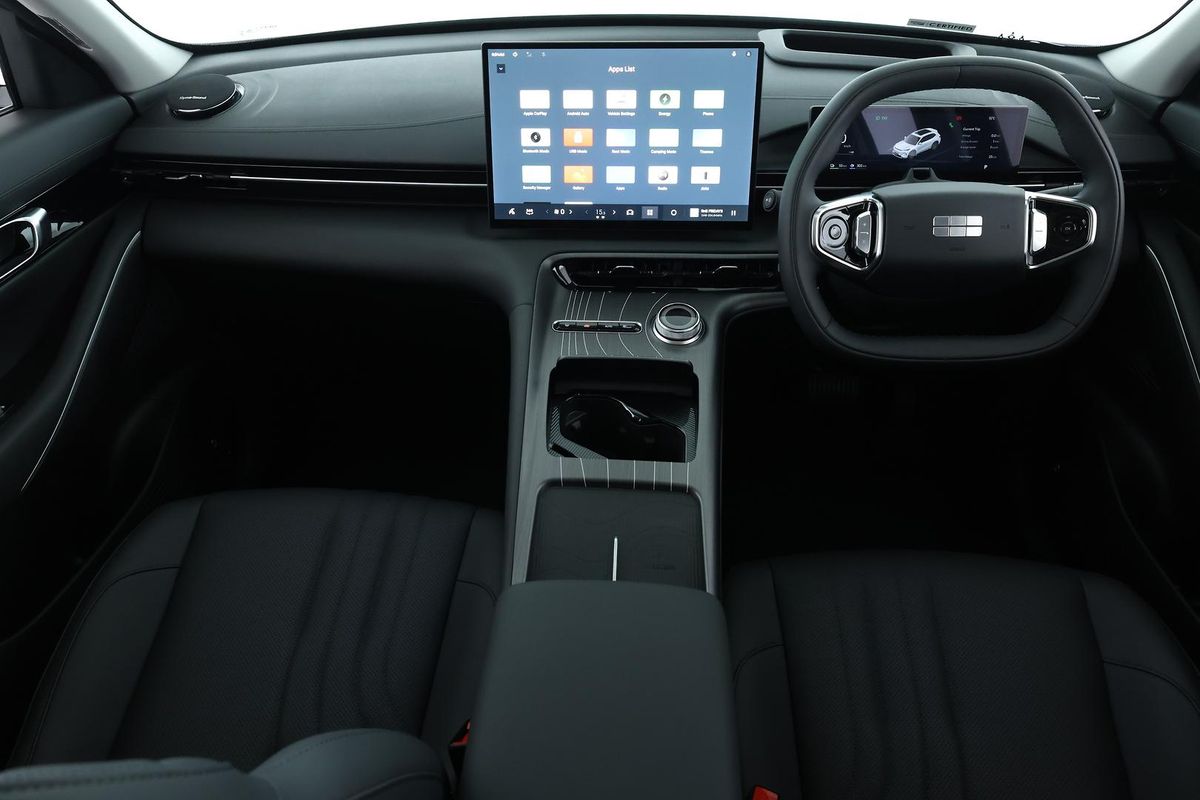 2026 Geely Starray EM-i Inspire Extended Range P145