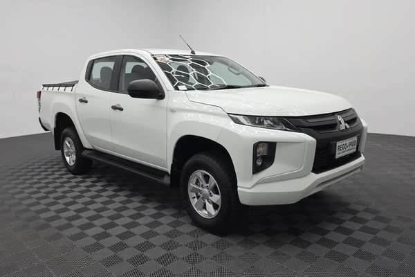 2022 Mitsubishi Triton GLX+ MR 4X4