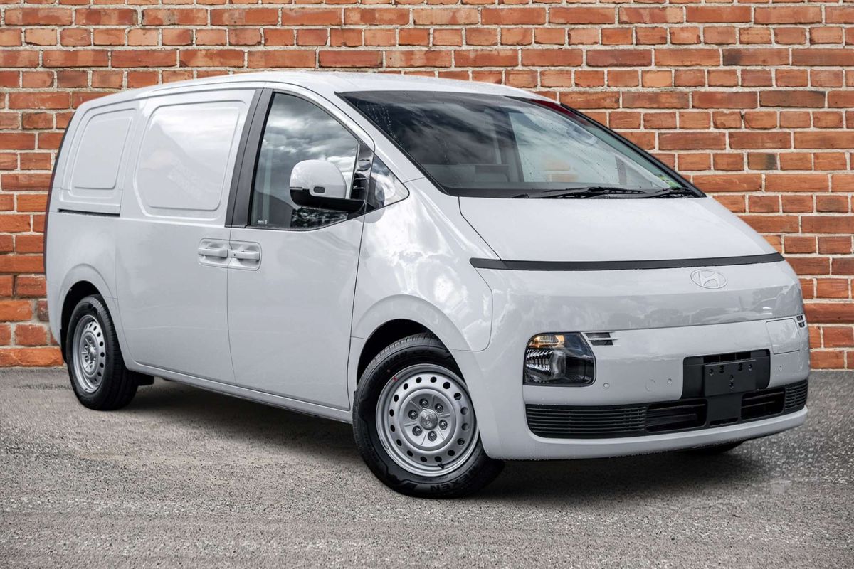 2026 Hyundai STARIA LOAD Electric US4.V4