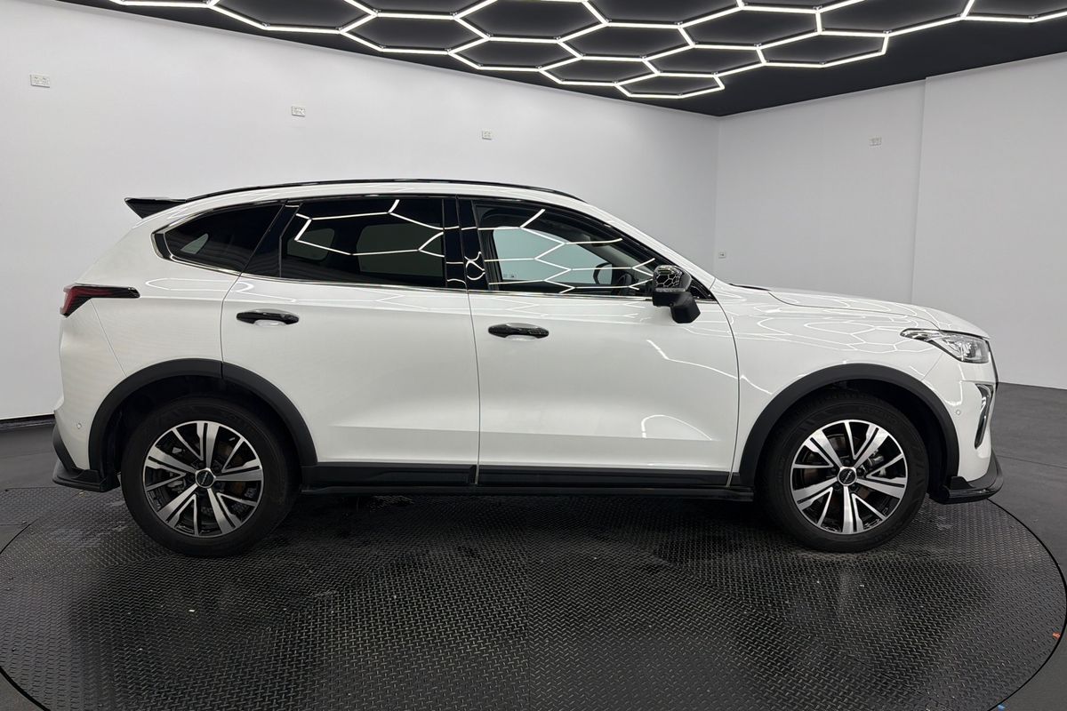 2024 GWM Haval Jolion Ultra Hybrid A02