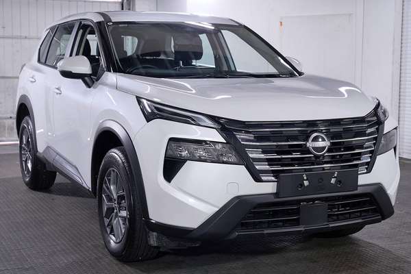 2026 Nissan X-TRAIL ST T33