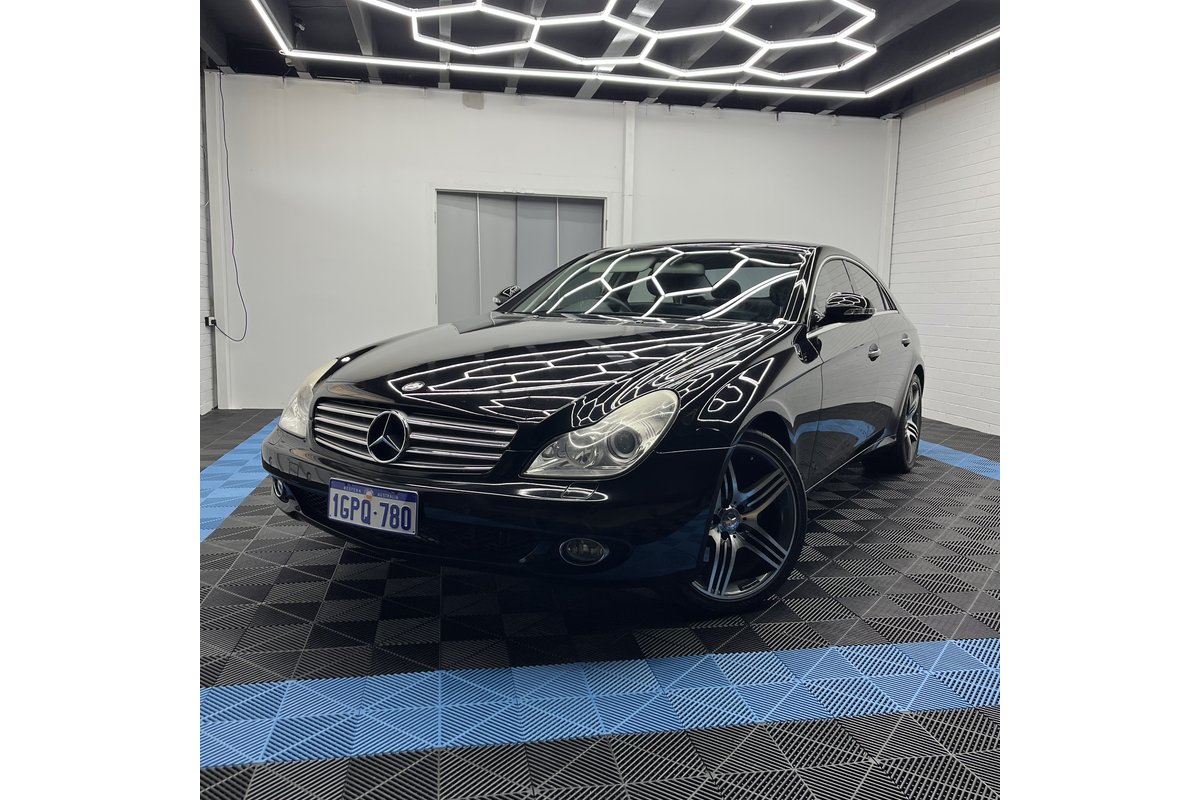 2005 Mercedes-Benz CLS-Class CLS500 C219