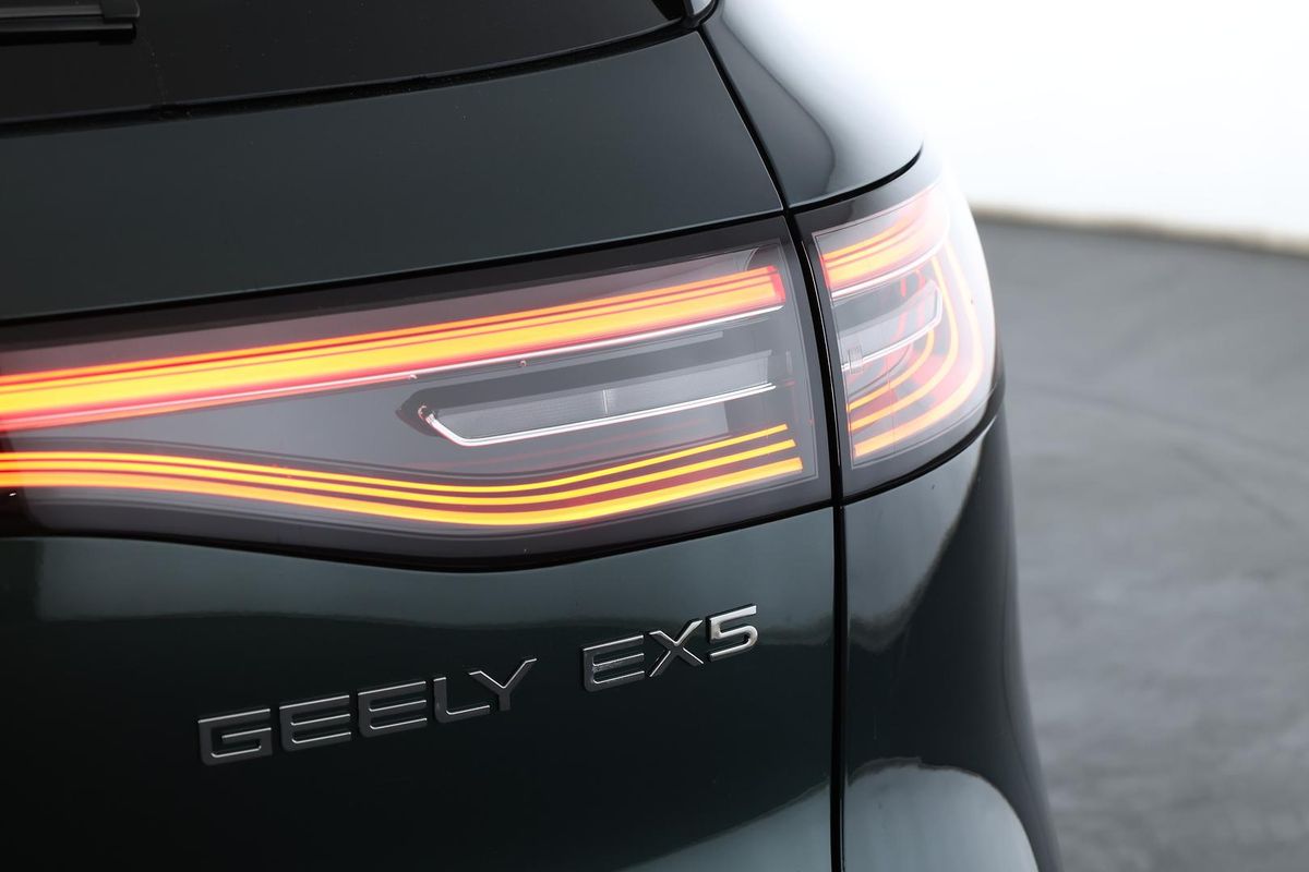 2026 Geely EX5 Inspire Extended Range E245