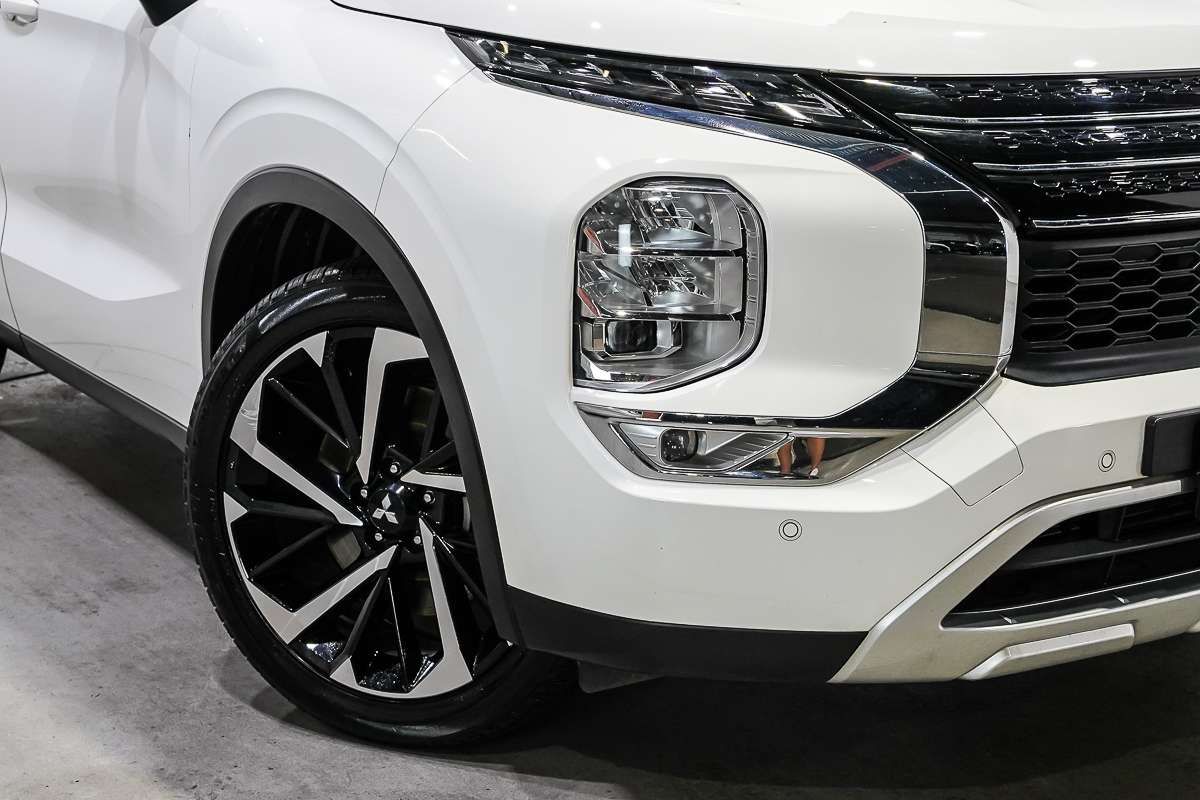 2023 Mitsubishi Outlander Aspire ZM