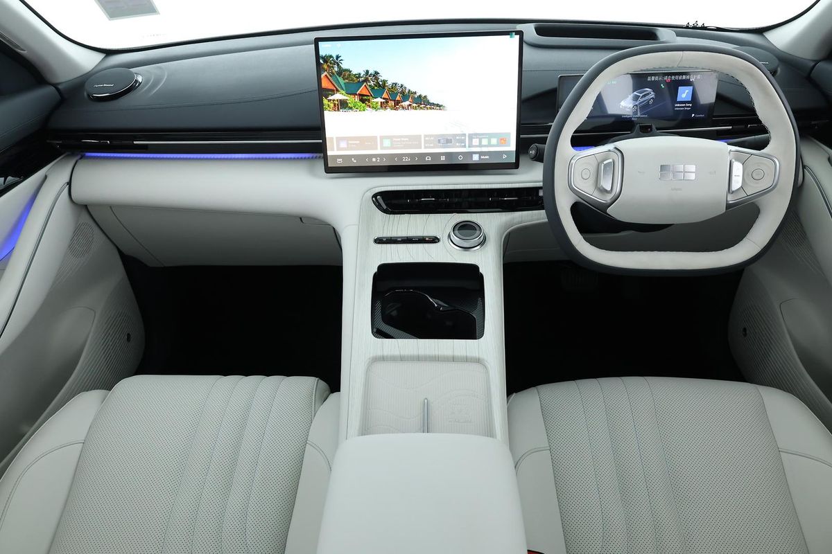 2026 Geely EX5 Inspire Extended Range E245
