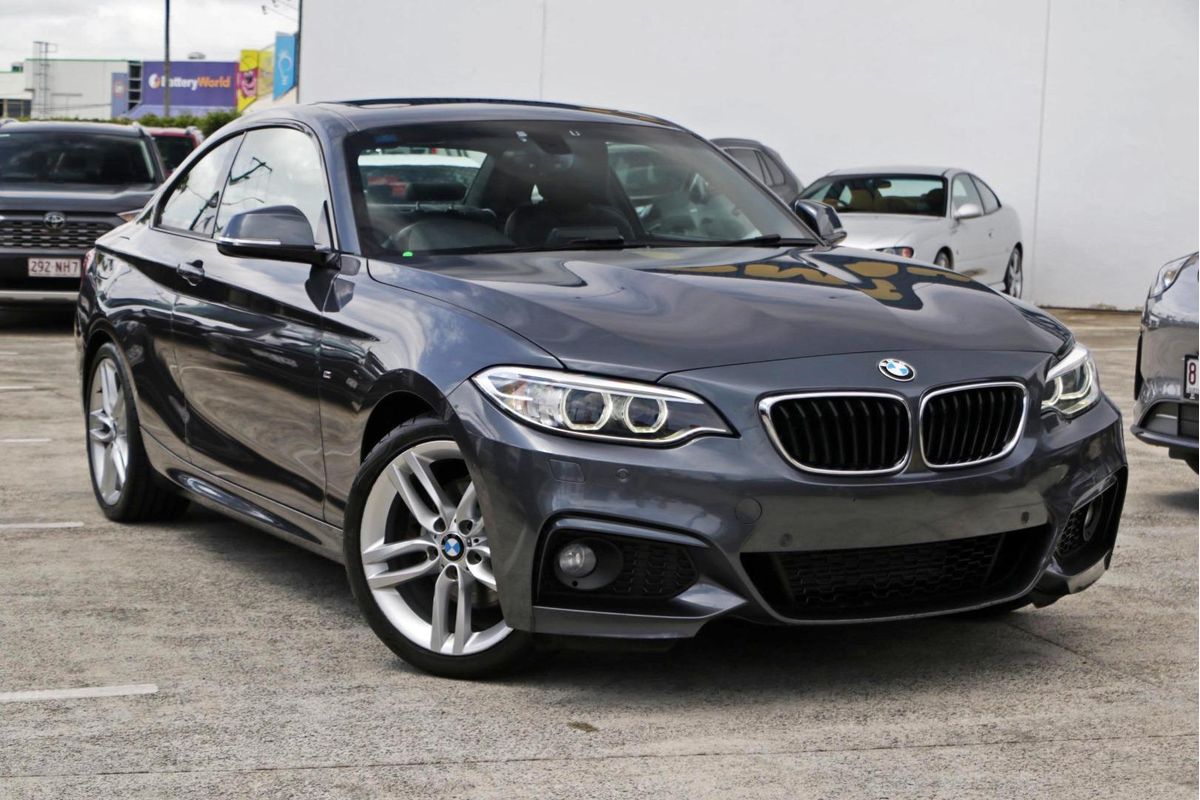 2015 BMW 2 Series 220i Luxury Line F22