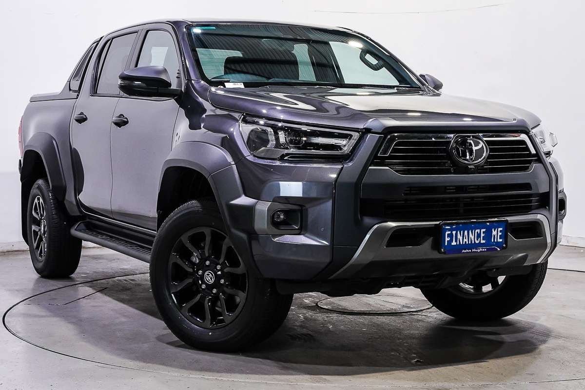 2025 Toyota Hilux Rogue 48V GUN126R 4X4