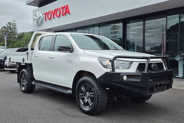 2025 Toyota Hilux SR 48V GUN126R 4X4