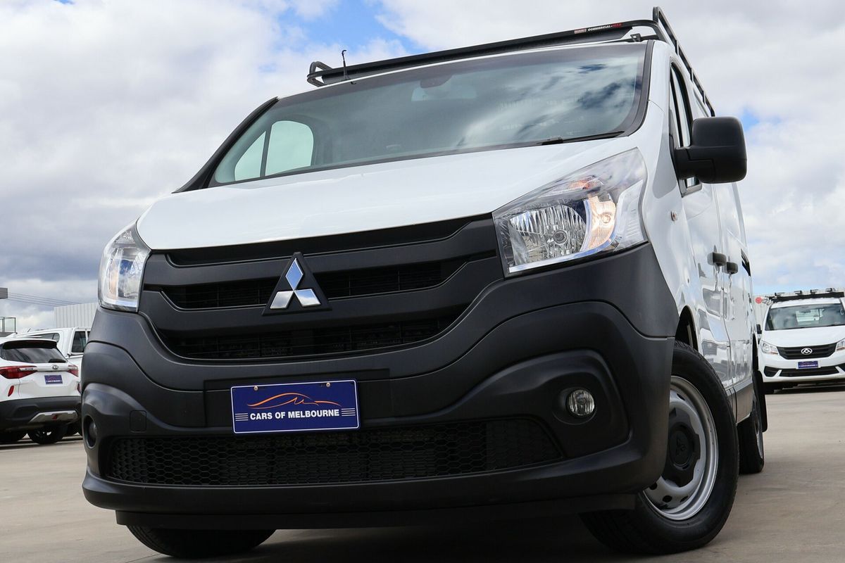 2022 Mitsubishi Express GLX SN SWB