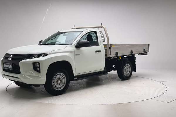 2022 Mitsubishi Triton GLX MR Rear Wheel Drive thumb-3
