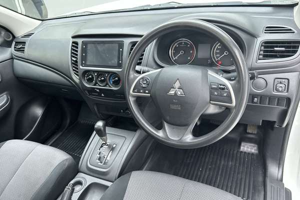 2022 Mitsubishi Triton GLX MR Rear Wheel Drive thumb-18