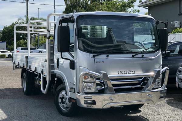 2024 Isuzu NPR 45/55-155 (MWB) TRADEPACK NH MY21
