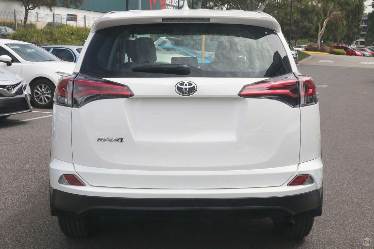 2018 Toyota RAV4 GX ZSA42R