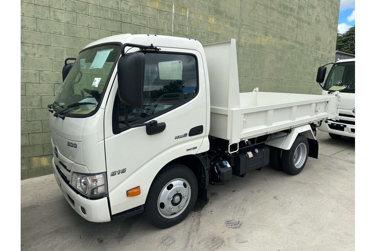 2026 Hino 300 Series 616