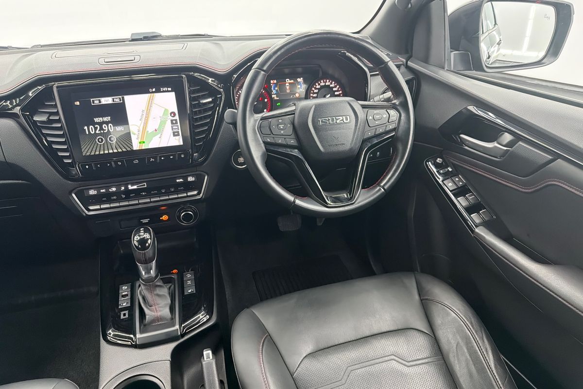 2022 Isuzu D-MAX X-TERRAIN 4X4