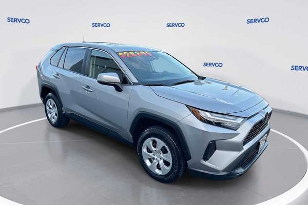 2024 Toyota RAV4 LE