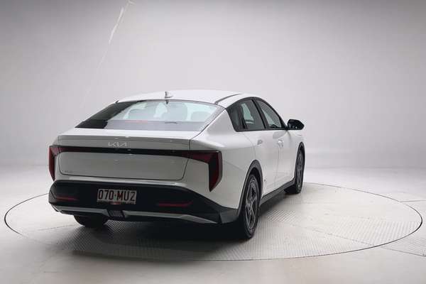 2024 Kia K4 S CL4m thumb-1