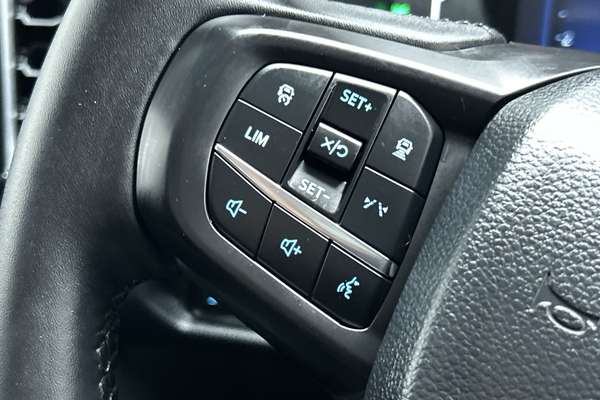 2026 Ford Everest Trend 2.0L thumb-17