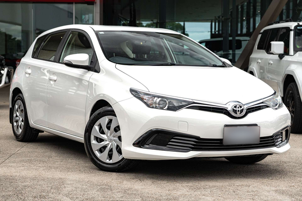 2016 Toyota Corolla Hybrid ZWE186R